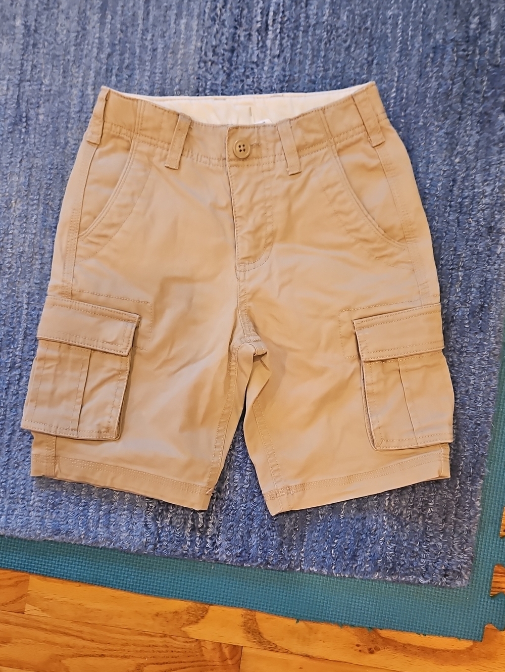 Gap Kids 6 Khaki Cargo Shorts
